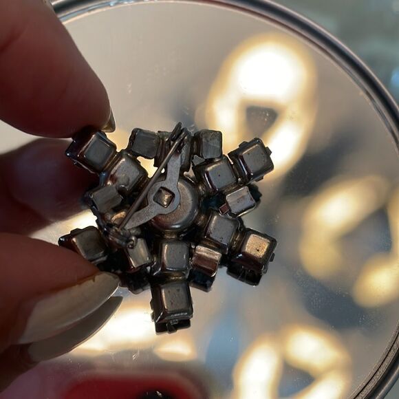 Vtg blue rhinestone brooch/pin - Picture 3 of 5